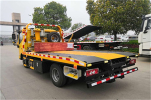 关岭道路救援拖车报价