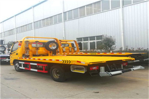 关岭附近拖车救援搭电