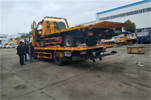 关岭同城汽车补胎